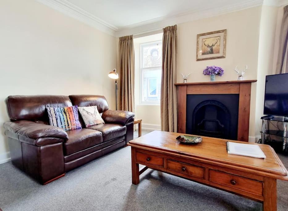 Highland Historical Home In Inverness City Centre Екстер'єр фото